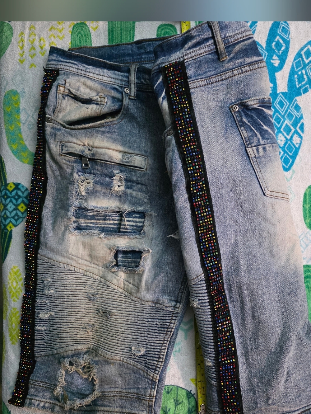 Preme Distressed Denim Shorts – 38 – Light Wash, Multicolor Rhinestones, Moto